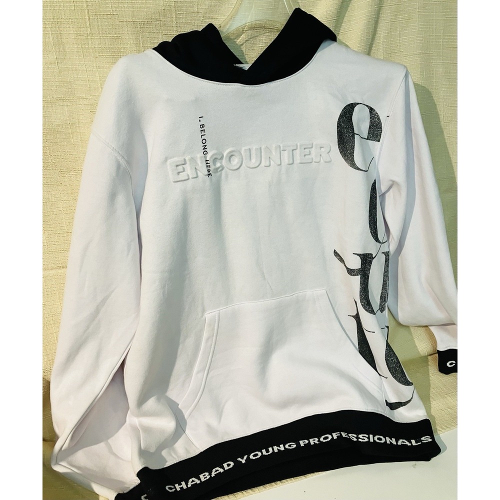 Encounter Men's White Black Graphic Print Pullover Hoodie, Long Sleeve